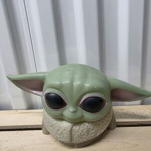 Yoda Baby Green Baby Alien Figurine